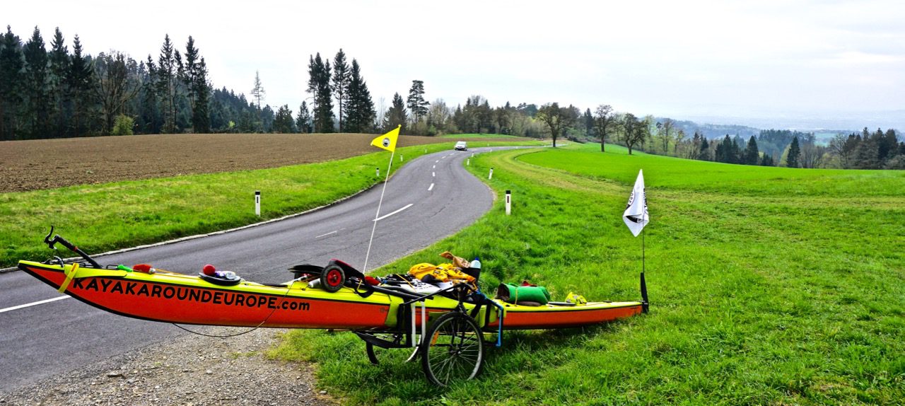 Rakousko - u Lince (Foto: Jiří Oliva, Kayak Around Europe ©)